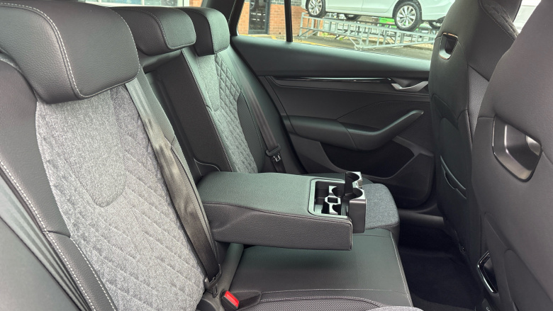 Skoda Octavia 2.0 TDI 150 Sportline 5dr DSG Diesel Estate